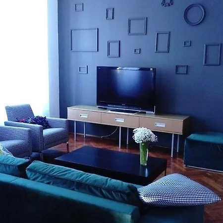 Apartment Cozy City